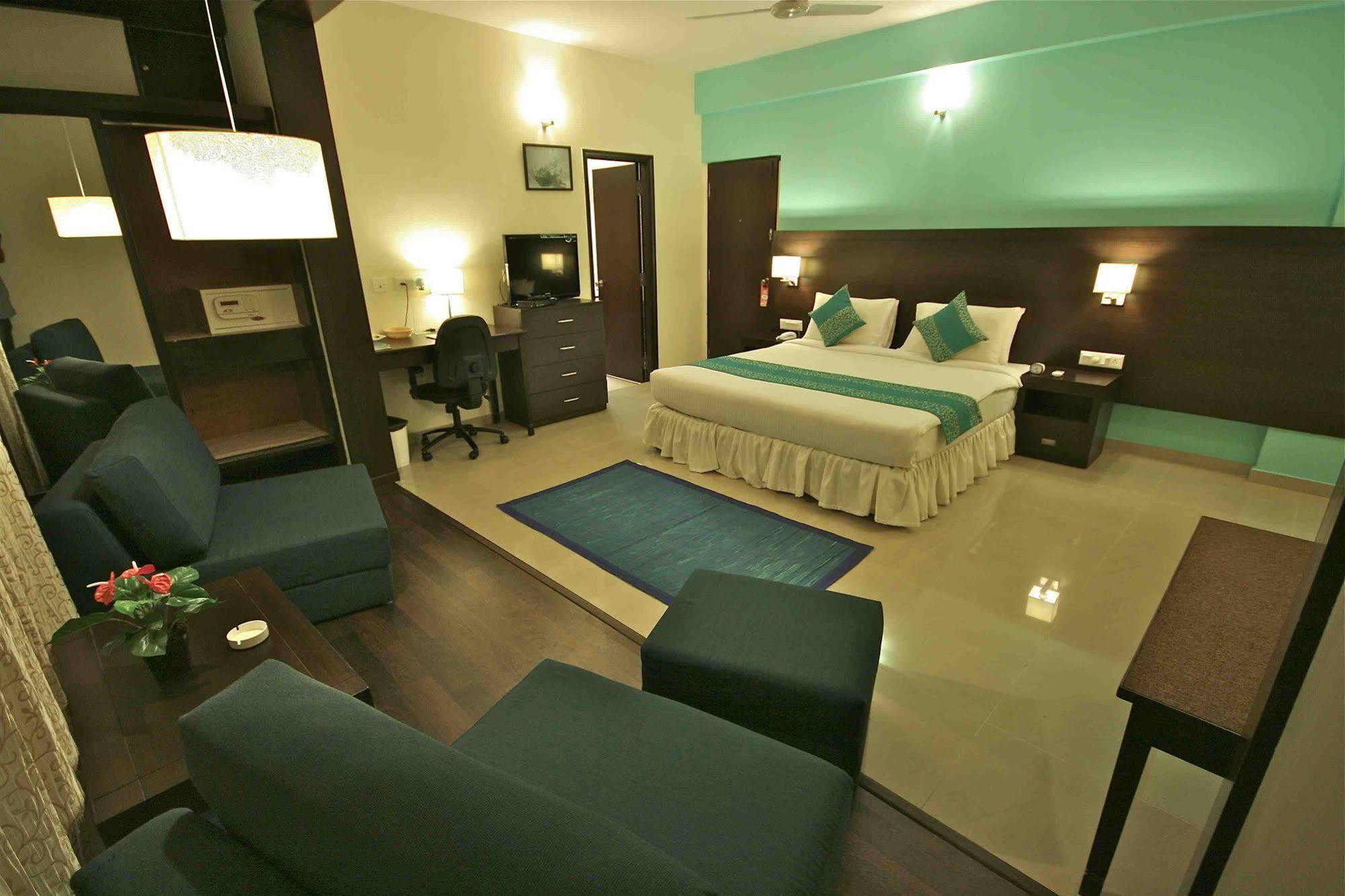 Treebo Trend Sterling Suites Inn Bangalore Eksteriør bilde