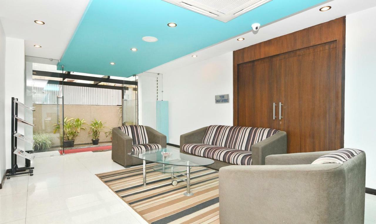 Treebo Trend Sterling Suites Inn Bangalore Eksteriør bilde